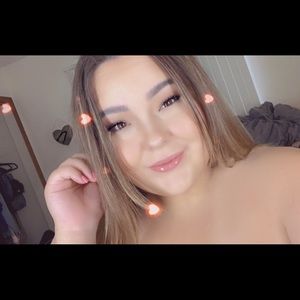 Meet your Posher, Marissa